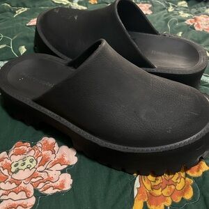 Jeffrey Campbell Black Slip-On Clogs